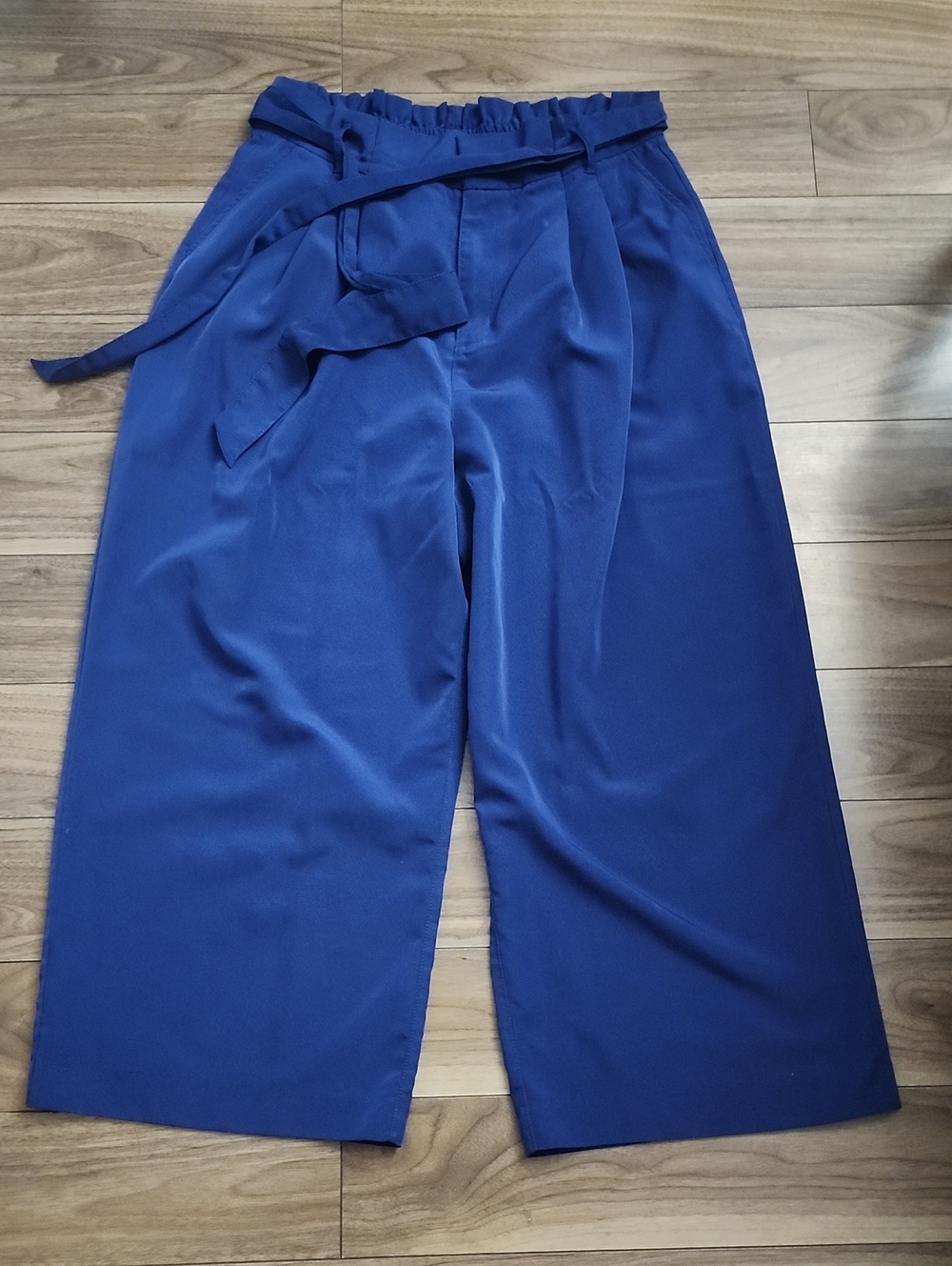 Halston, High-Waist Wide-Leg Belted Pants - Blue With Sash
